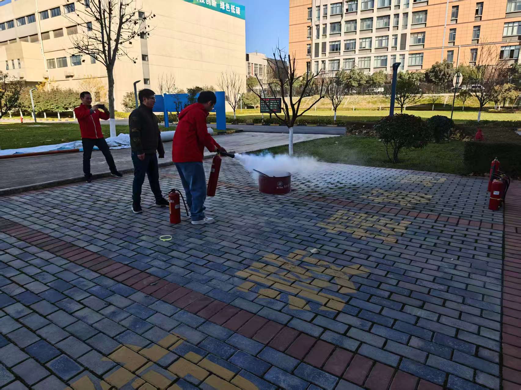 db29bc55cbf95693e0495902407a46b